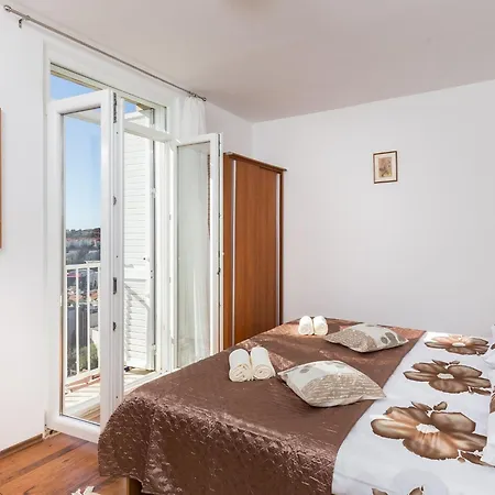 Brajkovi - One Bedroom With Loggia And Sea View Apartman Dubrovnik